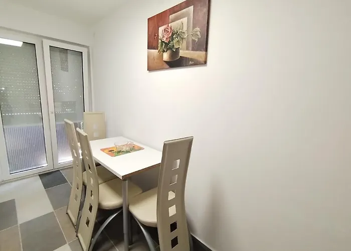 Apartman Lola Ruza