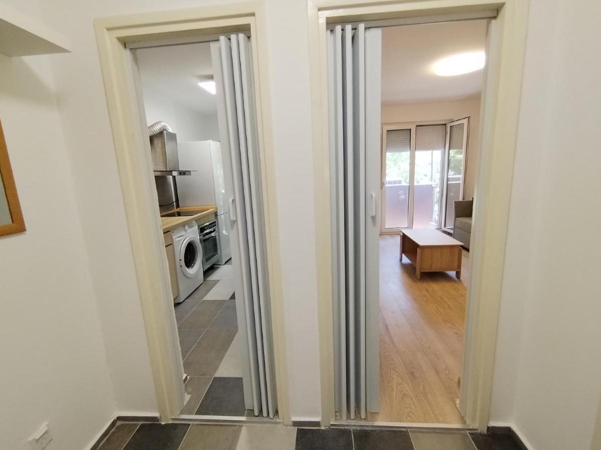 Lola Ruza Apartment Zrenjanin